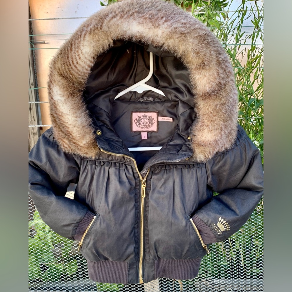 Size 5 girls Juicy Couture puffy jacket with faux fur hood